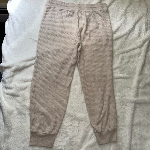 Splendid Waffle Knit Cream Jogger Pants L Drawstring Pockets Neutral Loungewear - Picture 7 of 10